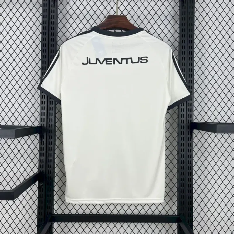 Juventus 24/25 Retro Jersey
