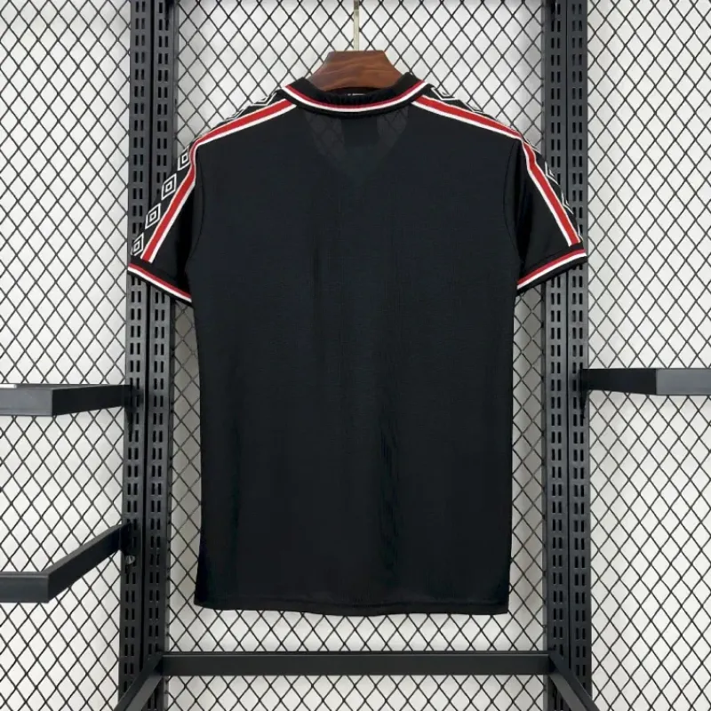 1998/1999 Manchester United Retro Black Jersey（202 4Retro-Inspired Jersey）