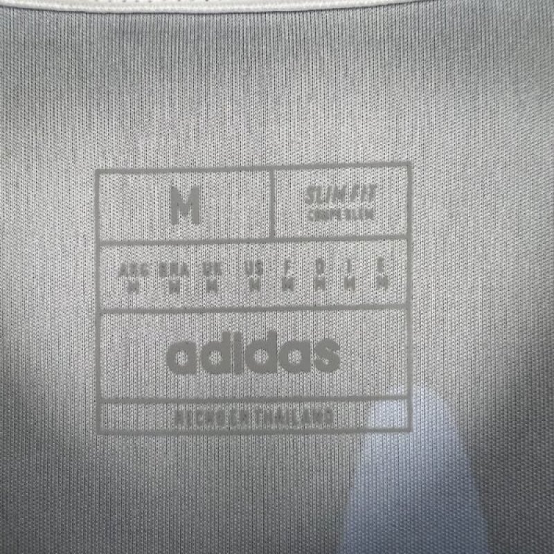 Manchester United 24/25 warm-up training kit