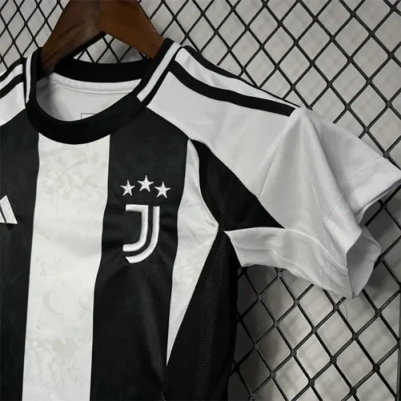 Kids Juventus Home Jersey 24/25 Football Kit