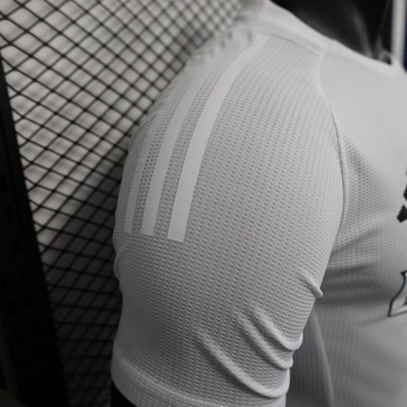 Player Edition - Arsenal 24/25 Special Edition Jersey
