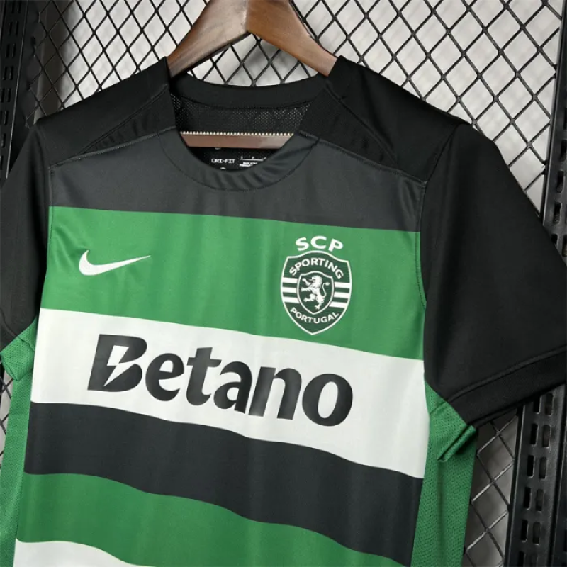 Sporting Lisbon Home Shirt 24/25