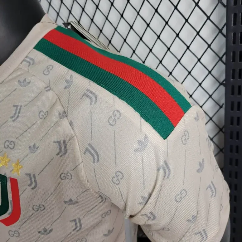 Player Edition- - Juventus 24/25 Special Edition Football Jersey