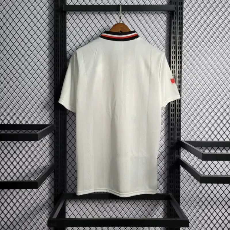 Manchester United 1998/1999 Retro Away Football Shirt