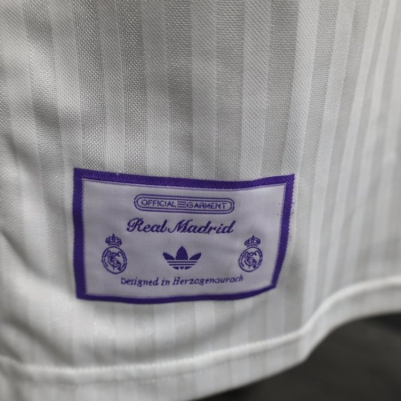 Player Version Real Madrid 2025 Retro Football Jersey