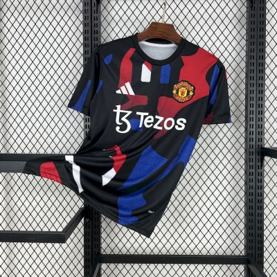 Manchester United 24/25 warm-up training kit