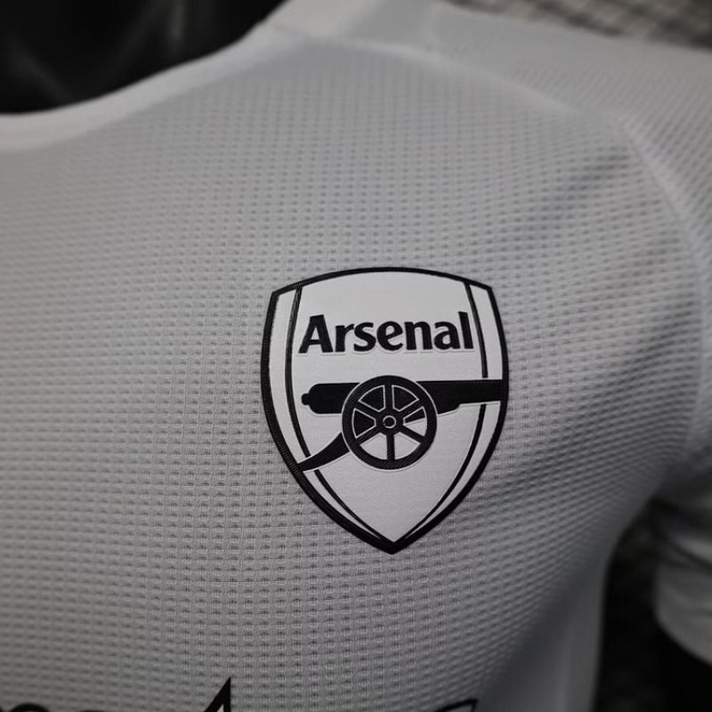 Player Edition - Arsenal 24/25 Special Edition Jersey