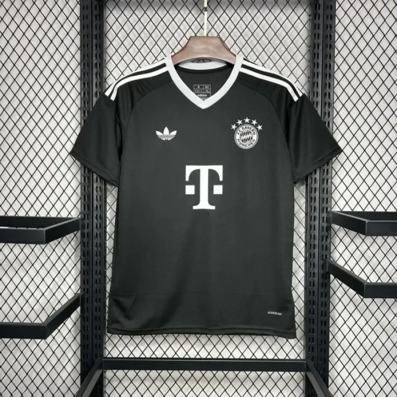 Bayern Munich Training Jersey 24/25 Football Kit