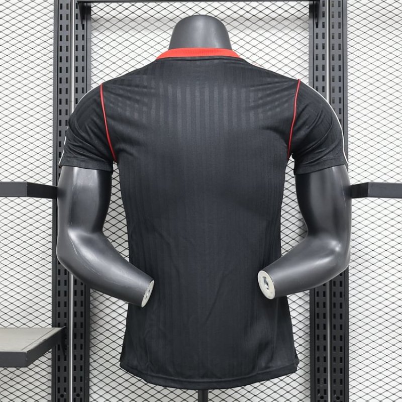 Player Edition - Manchester United 24/25 Retro Football Shirt