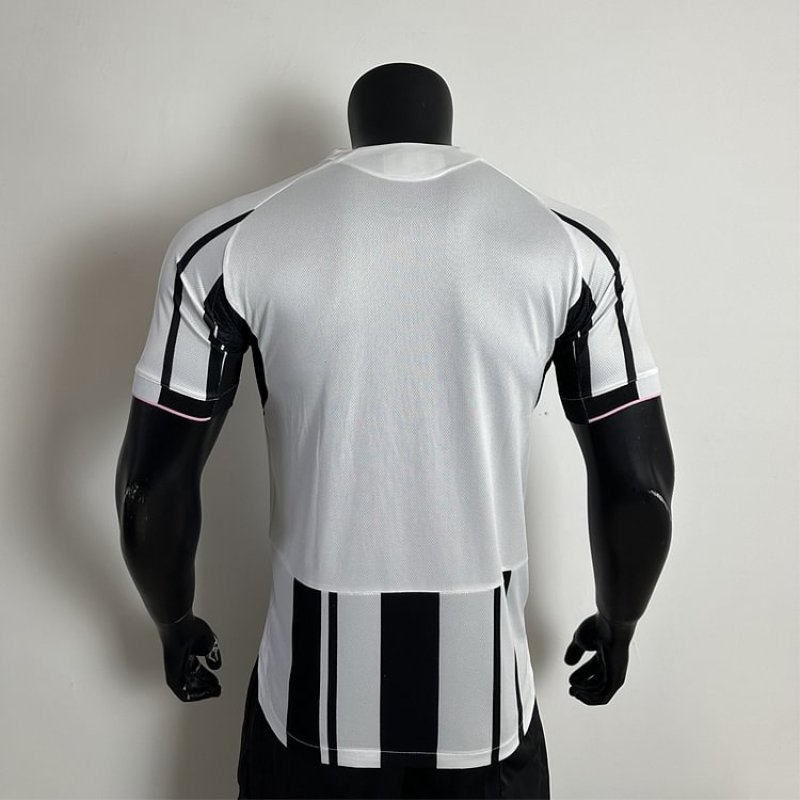 Player Edition - Juventus 25/26 Home Football Jersey