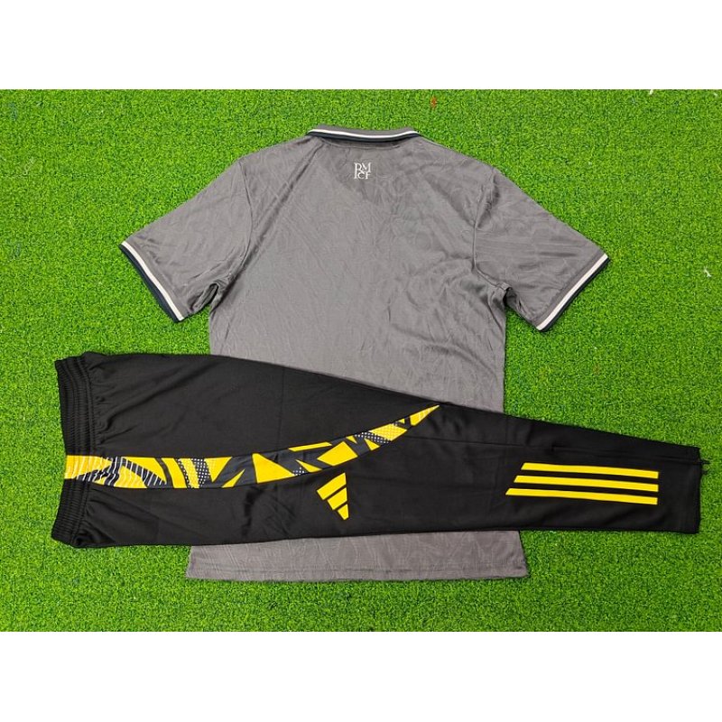 Adult Set 2024-2025 Real Madrid 2nd Tracksuit （Black Pants） 1:1 Thai Quality