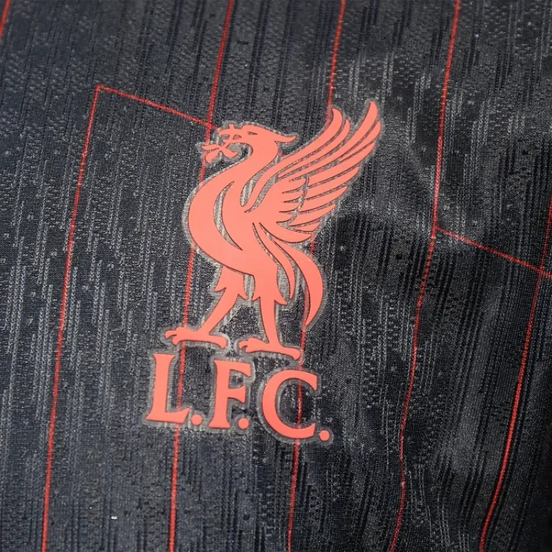 24-25 Liverpool FC Black Player Edition