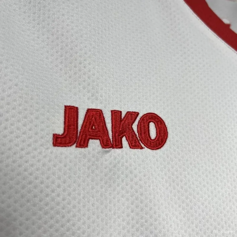 24/25 VfB Stuttgarts Home Jersey 1:1 Thai Quality
