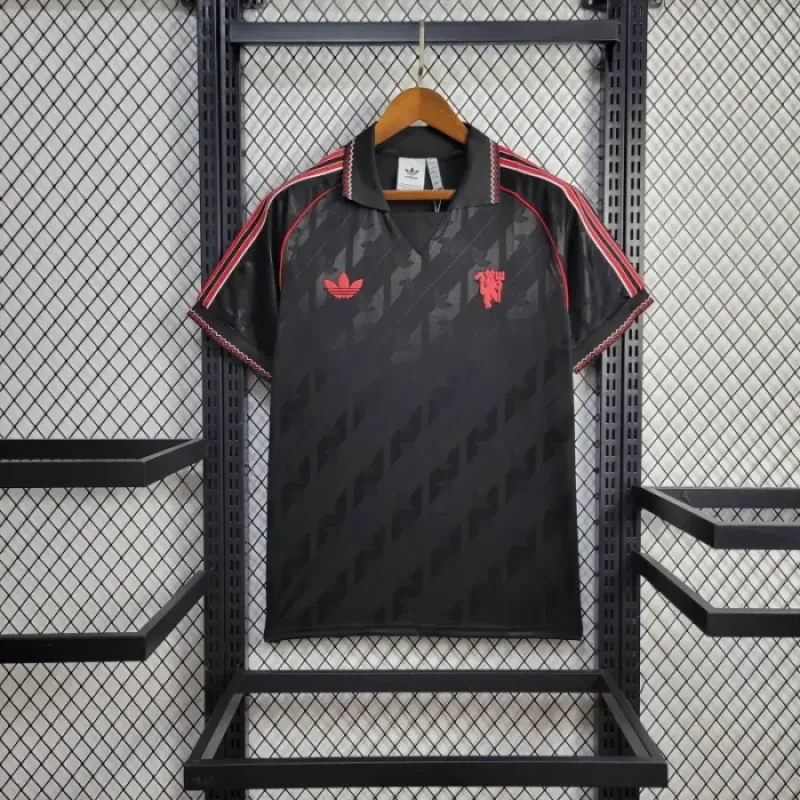 Manchester United 24/25 Retro Football Jersey