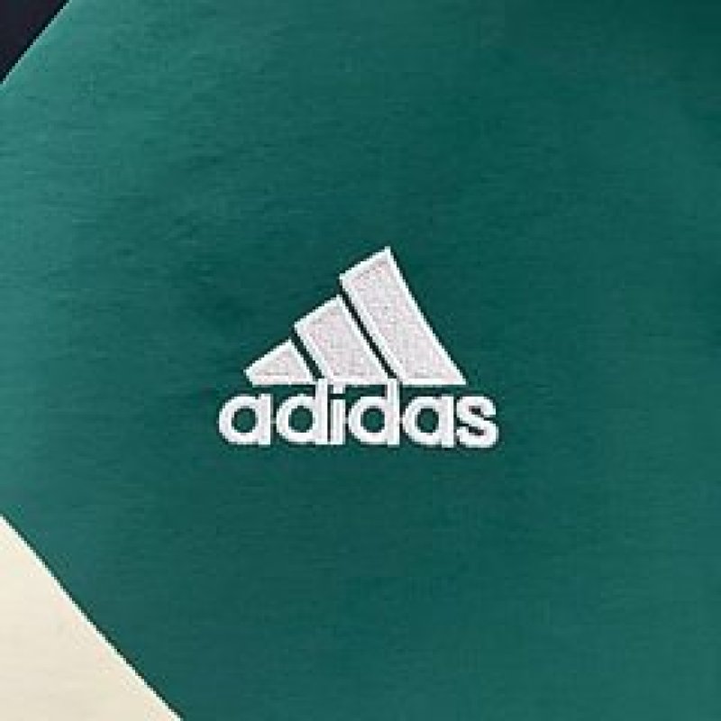24/25 Manchester United Reversible Windbreaker Soccer Jersey
