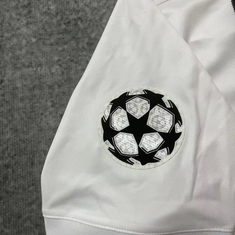 2018/2019 Retro Juventus Football Jersey (with Badge)