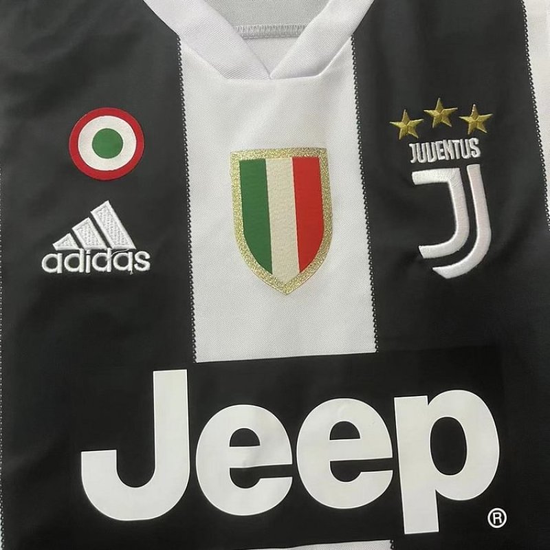 2018/2019 Retro Juventus Football Jersey (with Badge)
