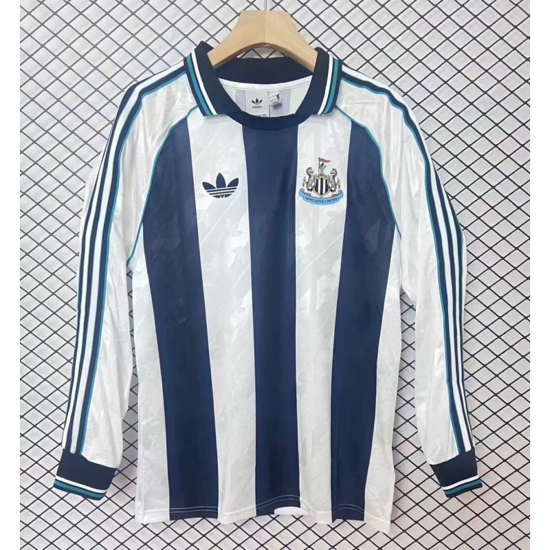 Newcastle United 24/25 Retro Special Edition Long Sleeve Shirt