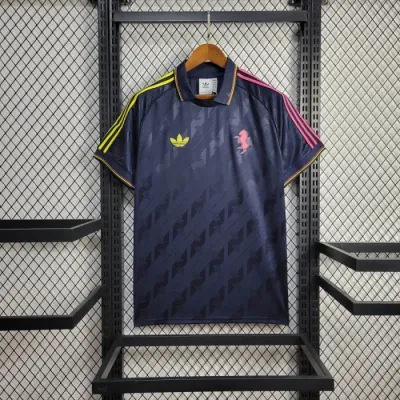 Juventus 24/25 Retro Football Jersey