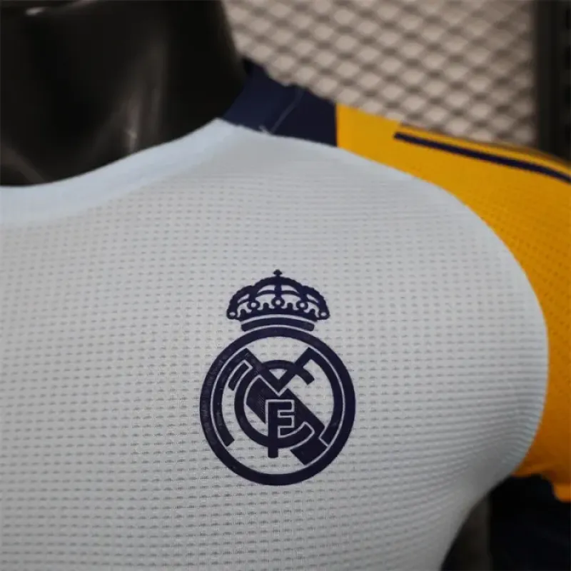 Player Version Real Madrid Pre-match Jersey 24/25 Football Jersey