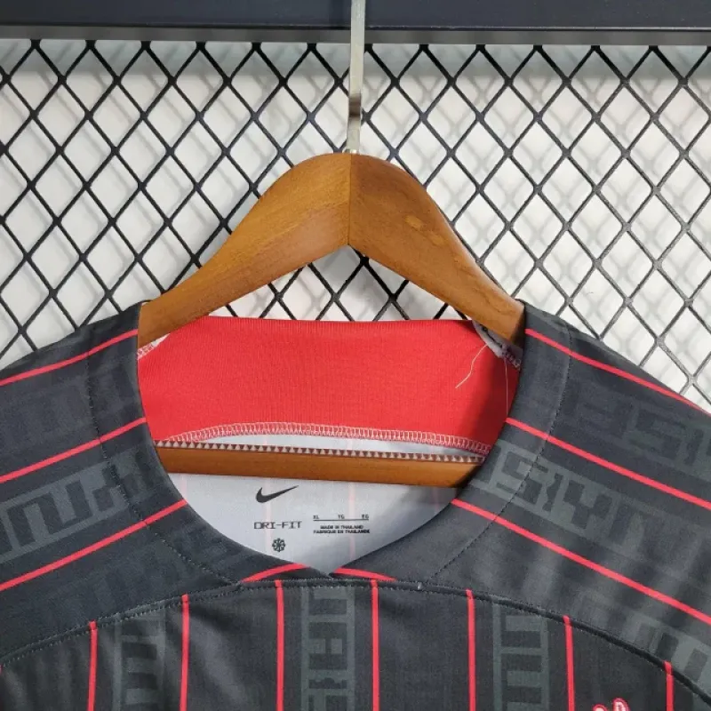 Camisa Liverpool 'Lebron James' 2023 Nike Torcedor Masculina