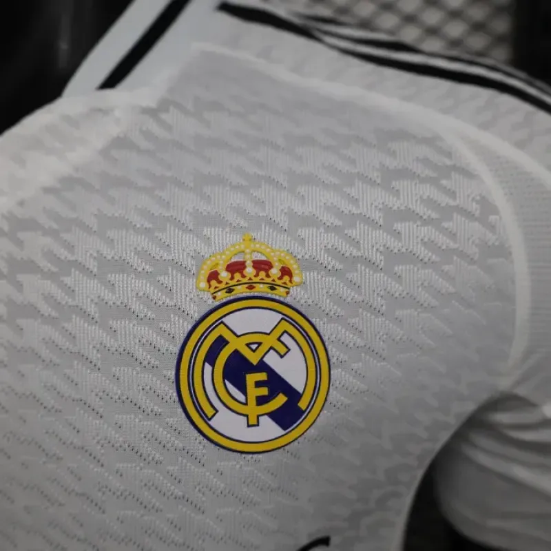 2024-2025 Real Madrid Special Edition Player Edition Green Jersey 1:1 Thailand Quality