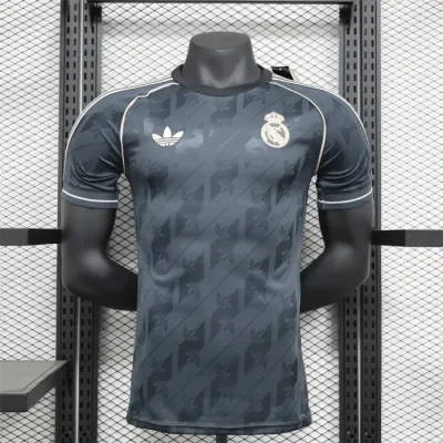 Player Version Real Madrid Black Retro Jersey 24/25 Football Jersey