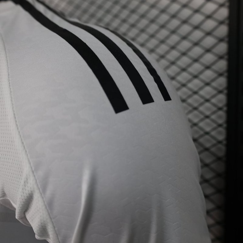 2024/2025 Player Version Real Madrid Home Football Shirt 1:1 Thai Quality