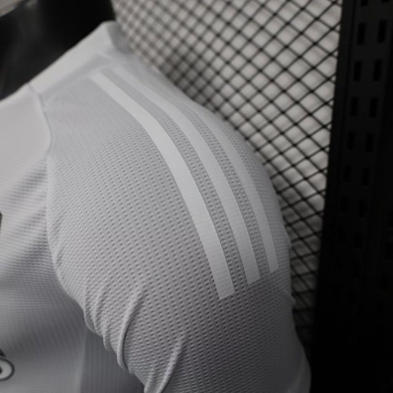 Player Edition - Arsenal 24/25 Special Edition Jersey