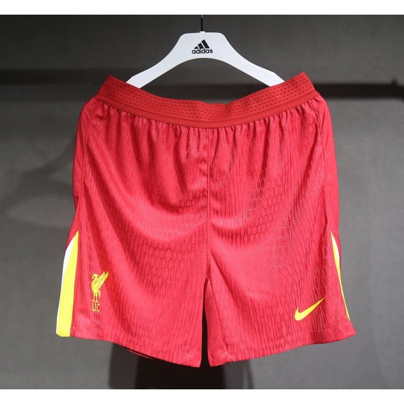 24/25 Liverpool Home Shorts 1:1 Thai Quality