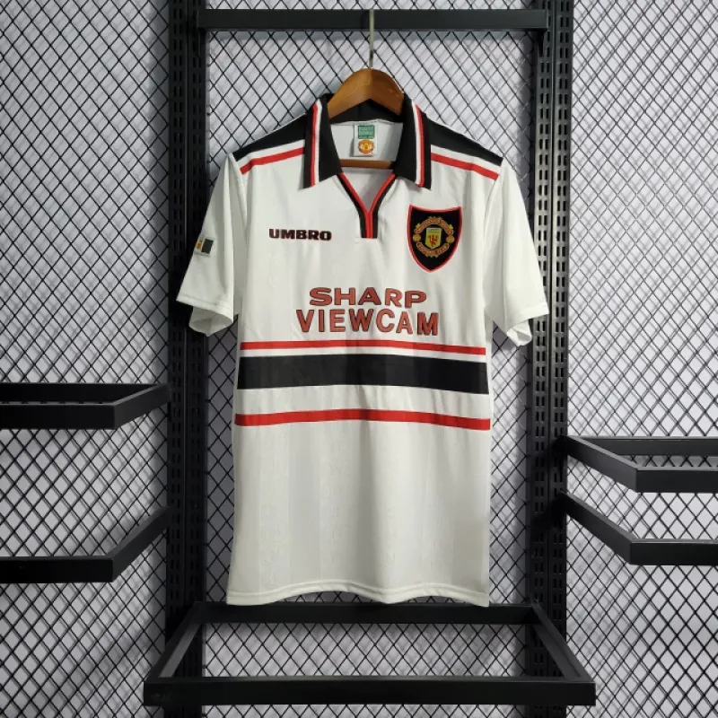 Manchester United 1998/1999 Retro Away Football Shirt