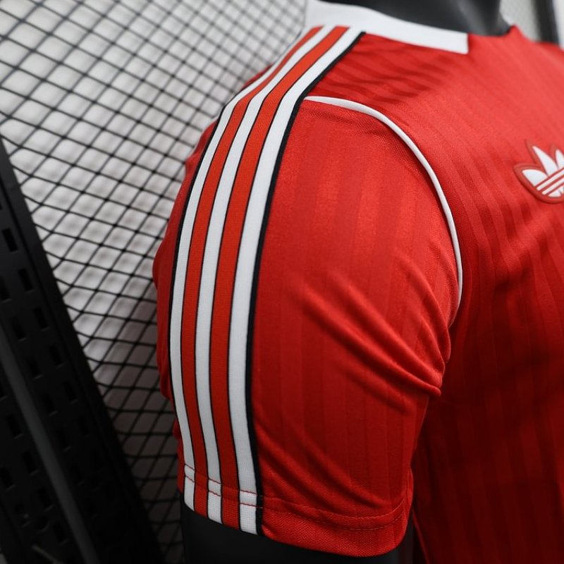 Player Edition - Manchester United 24/25 Retro Football Shirt