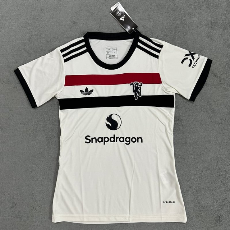 Manchester United 24/25 Womens Third Shirt