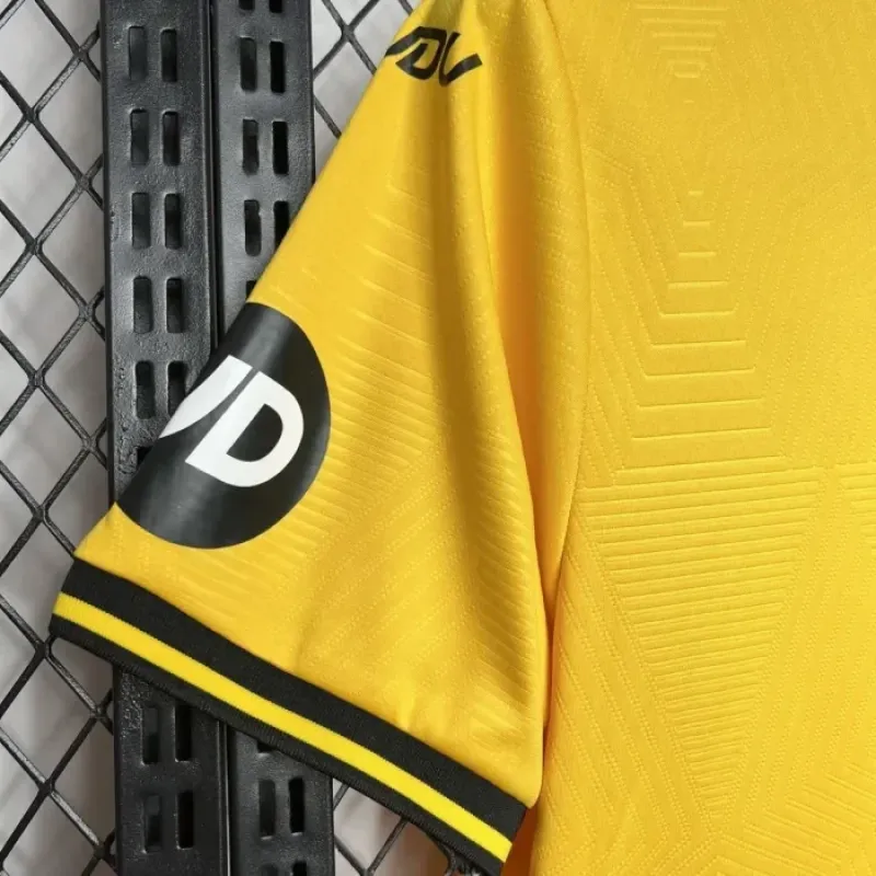 Wolves Home Jersey 24/25 Football Kit