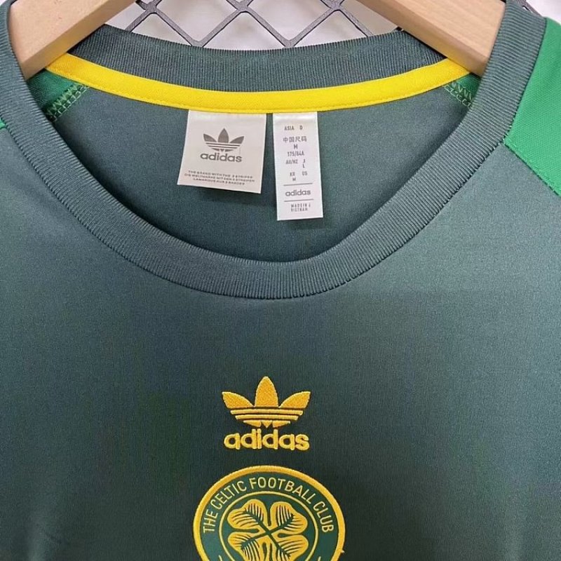 Celtic 24/25 pre-match training uniform