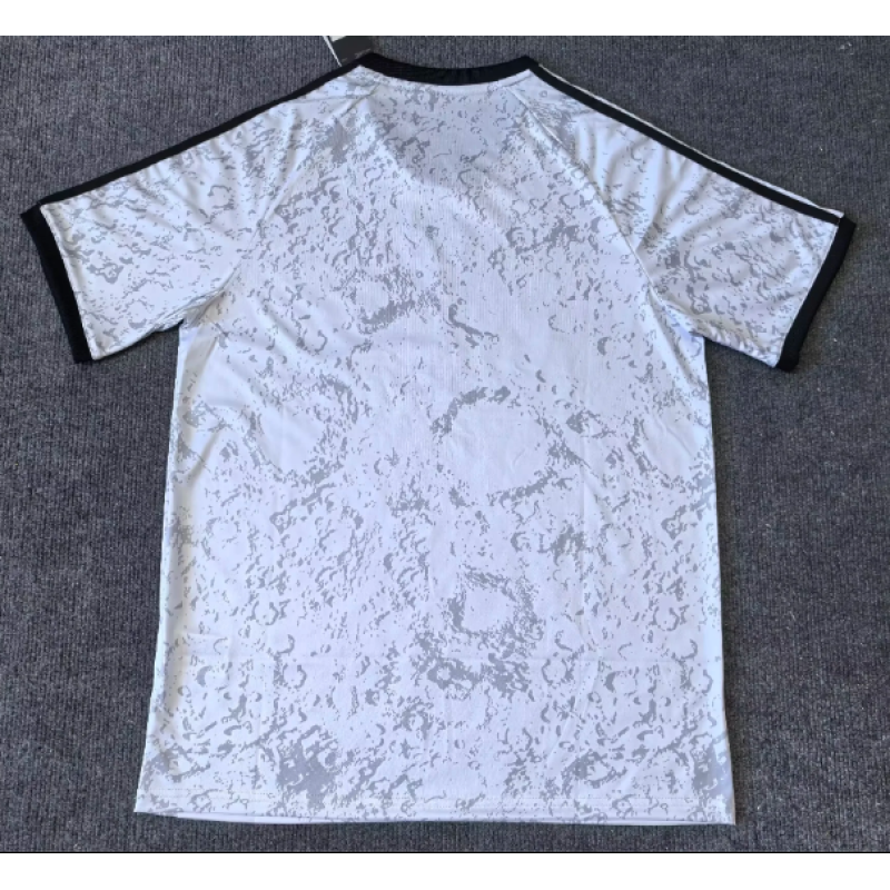 Juventus 24/25 Astronaut Edition Jersey