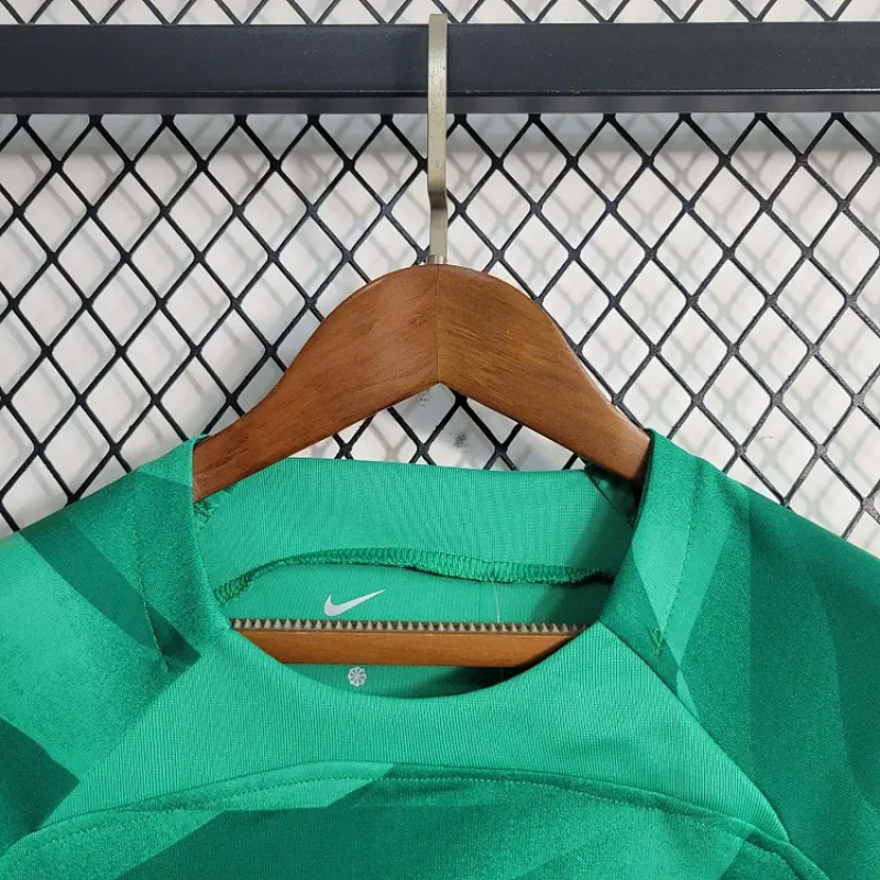 2023/2024 Barcelona Goalkeeper Green Soccer Shirt 1:1 Thai Quality Kids Size