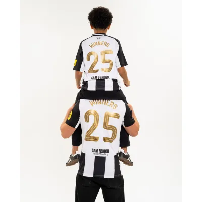 Newcastle United Kids Carabao Cup 2025 Champions Shirt