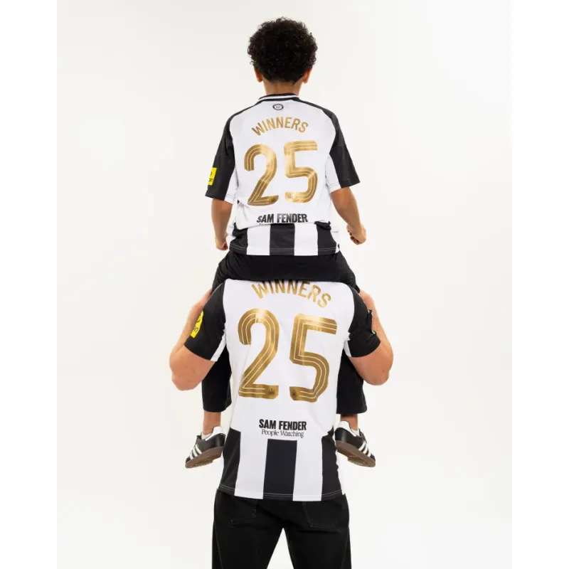 Newcastle United Kids Carabao Cup 2025 Champions Shirt