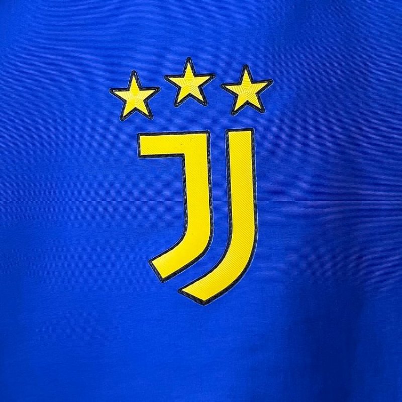 2023-2024 Juventus Reversible WindbreakerBlue-redSoccer Jersey 1:1 Thai Quality