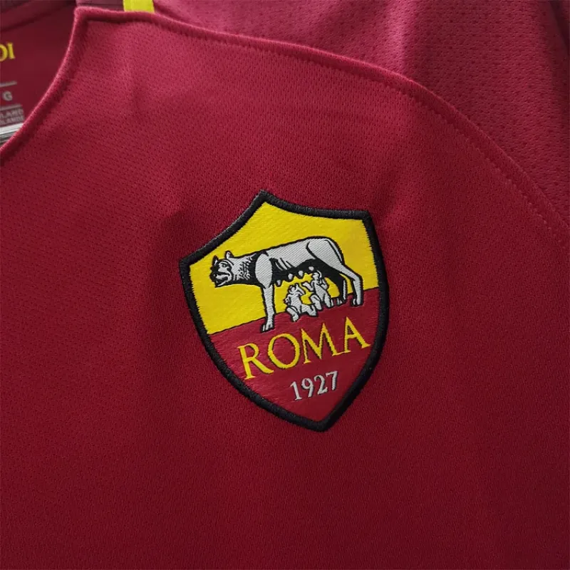 2017/18 Roma Retro Home Football Jersey