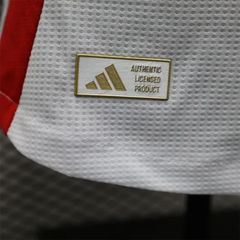 Player Version Fulham Home Jersey 24/25 Football Kit
