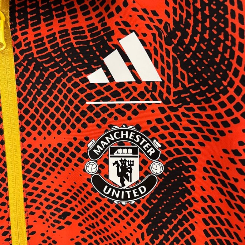 24/25 Manchester United Reversible Windbreaker Soccer Jersey