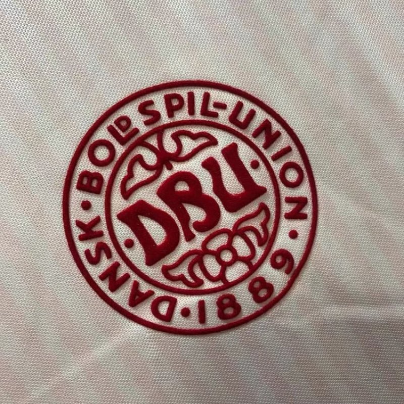 1986 Retro Denmark Away Soccer Shirt