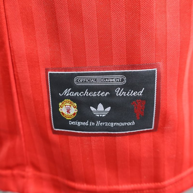 Player Edition - Manchester United 24/25 Retro Football Shirt