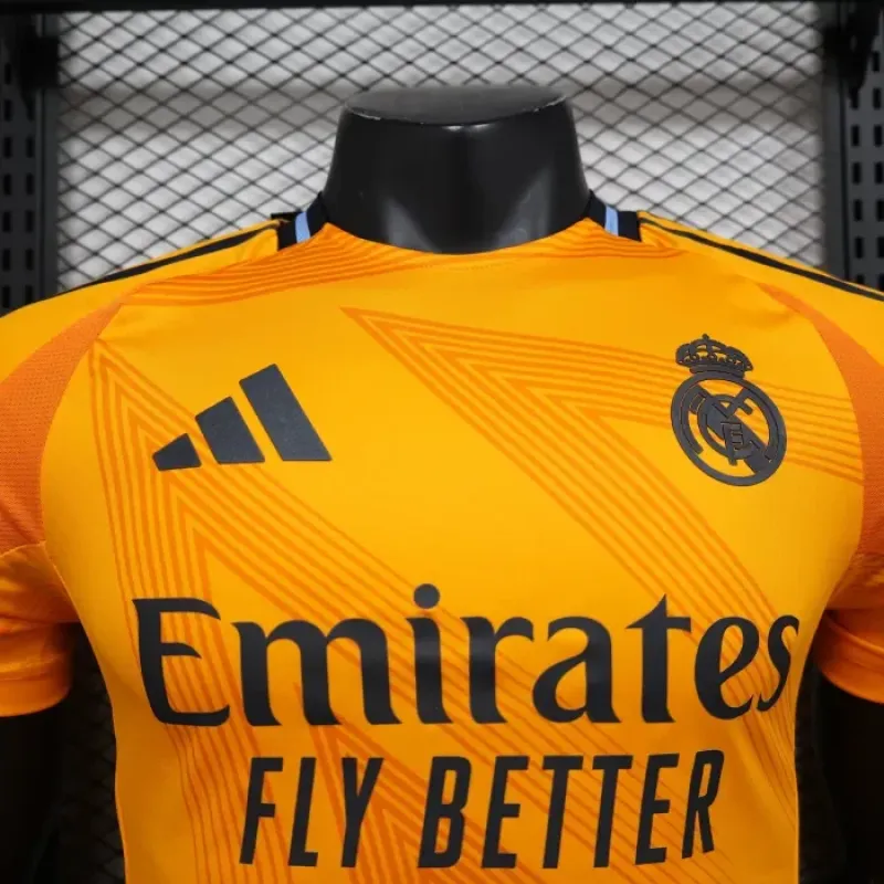 2024-2025 Real Madrid Special Edition Player Edition Green Jersey 1:1 Thailand Quality